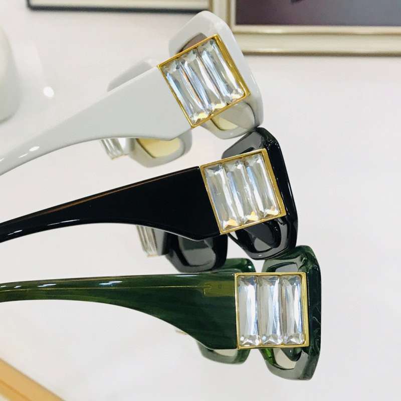 Picture of Swarovski Sunglasses _SKUfw52406987fw